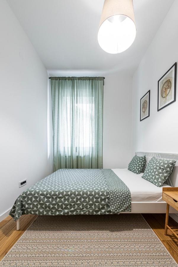 نوفي ساد Vertigo One Bedroom Apartment-Free Private Parking المظهر الخارجي الصورة